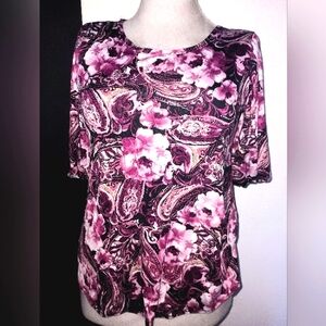 Beautiful purple white and black top from Star Vixen Size L